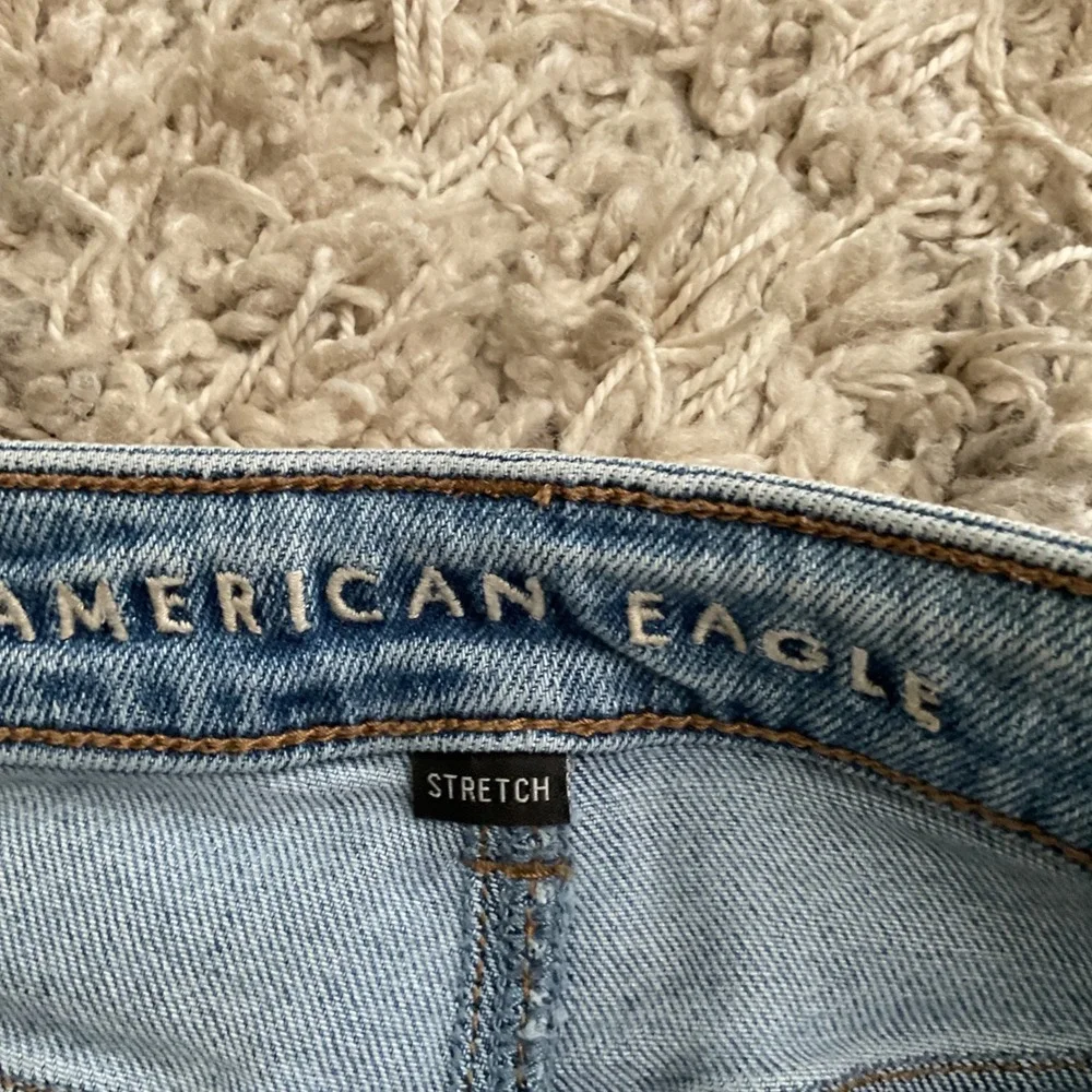 American Eagle Stretch Light Wash High Rise Slim Straight Jeans Size 0 Regular